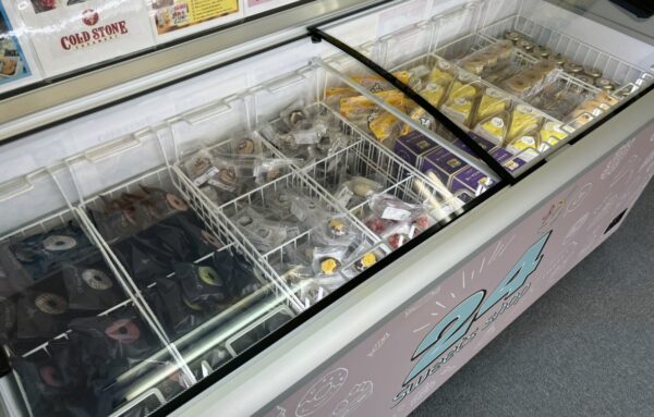 24スイーツショップ新潟粟山店